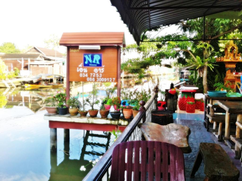 אמפווה Nr Homestay חדר תמונה