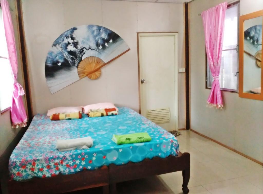 אמפווה Nr Homestay מראה חיצוני תמונה