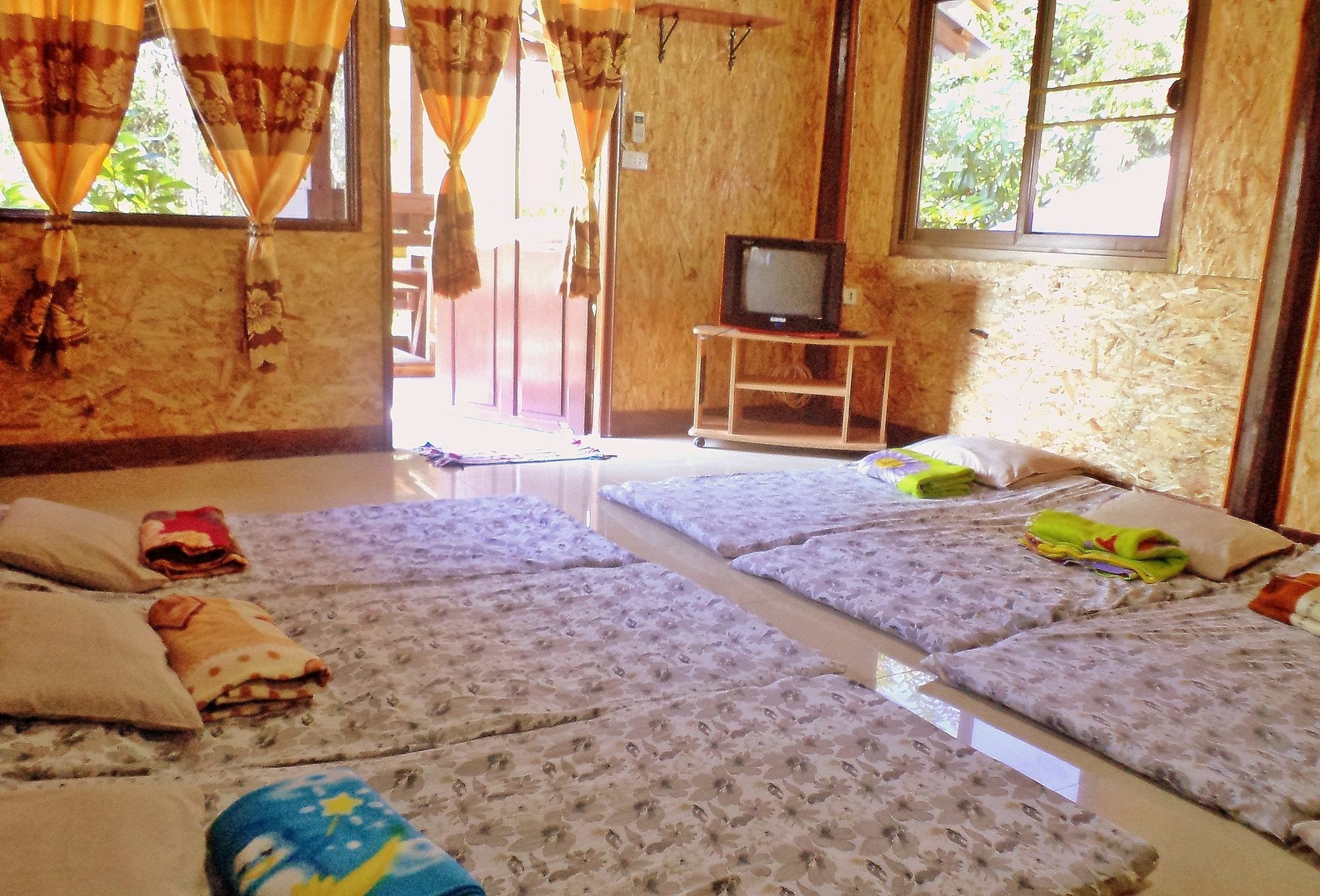 אמפווה Nr Homestay מראה חיצוני תמונה